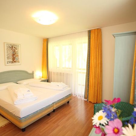 Hotel Bad Salomonsbrunn Anterselva di Mezzo Luaran gambar